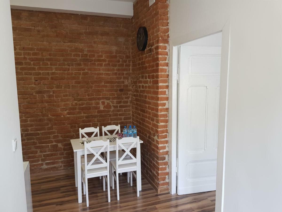 Apartament Nr 15 - 2 Pokoje Z Prywatnymi Lazienkami Centrum Poznań Exterior foto